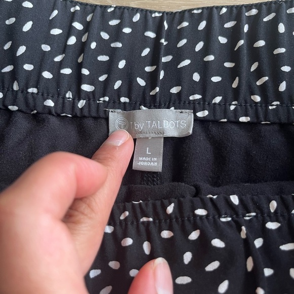 T by Talbots Black/White Polka Dot Pull On Elastic Waistband Pockets Skort SZ L - Picture 3 of 8